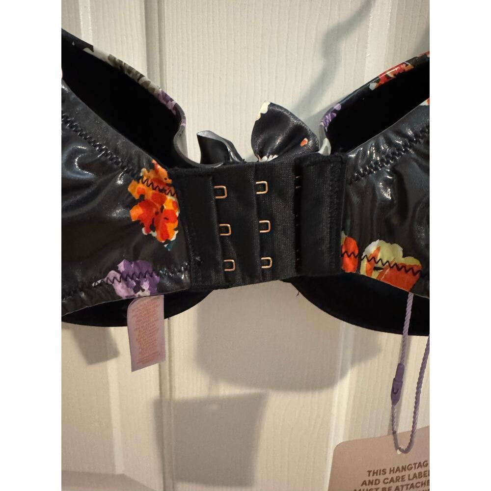 Savage X Fenty New Padded Balconette Bra Black Night Blooms Wet Look 38D - Picture 8 of 13
